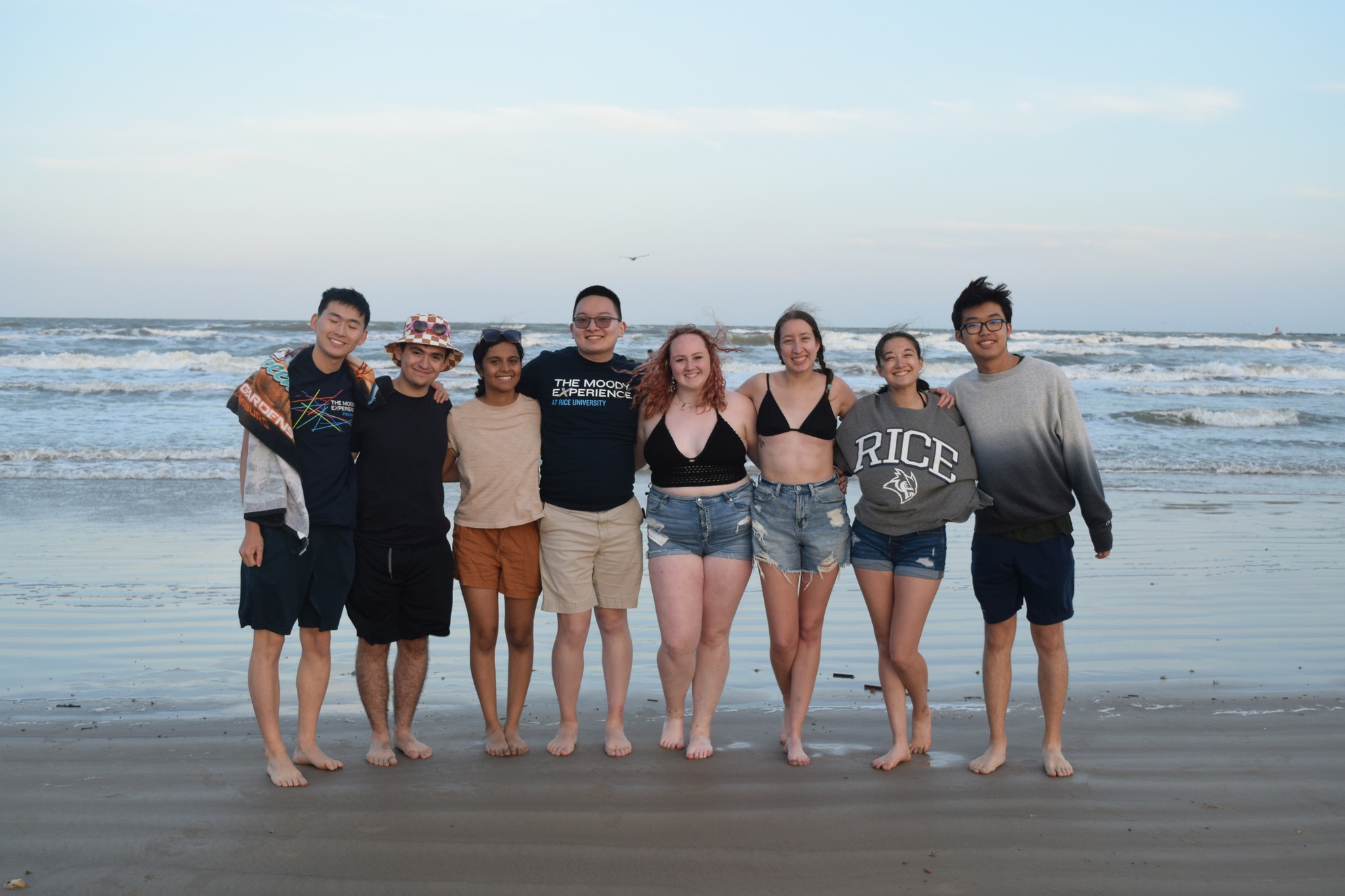 freshmen group photo at surfside